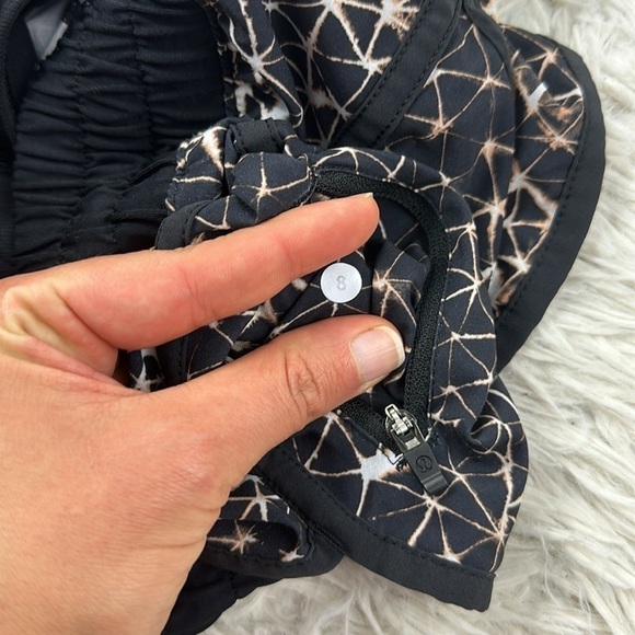 Lululemon Tracker Short III *4-way Stretch Star Crushed Multi / Black - Picture 4 of 5